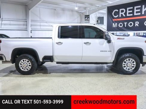 Used 2024 Chevrolet Silverado 2500 LTZ w/ LTZ Convenience Package image 7