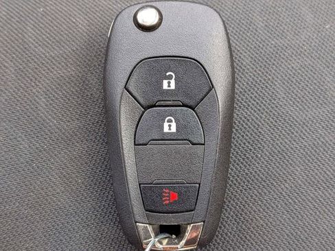 Used 2019 Chevrolet Trax LS AWD/4WD image 25