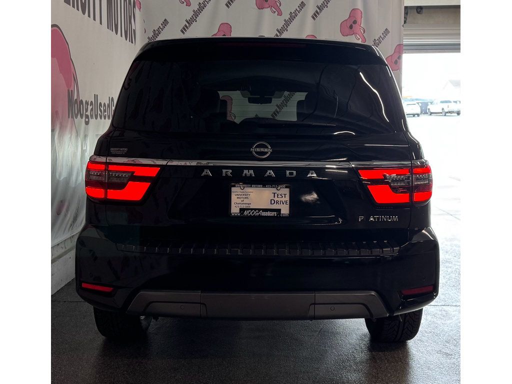 Used 2022 Nissan Armada Platinum w/ Captain's Chairs Package RWD image 12