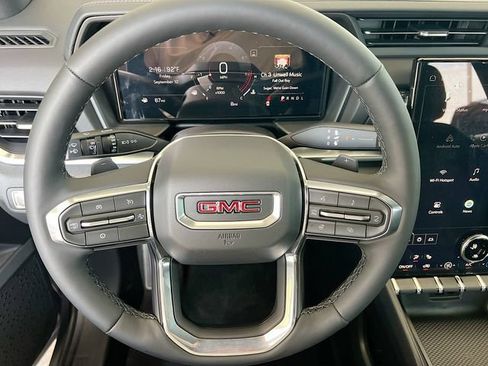 New 2026 GMC Terrain Elevation w/ Technology Package II FWD image 7
