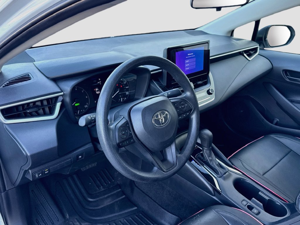 Used 2013 Toyota Corolla LE FWD image 15