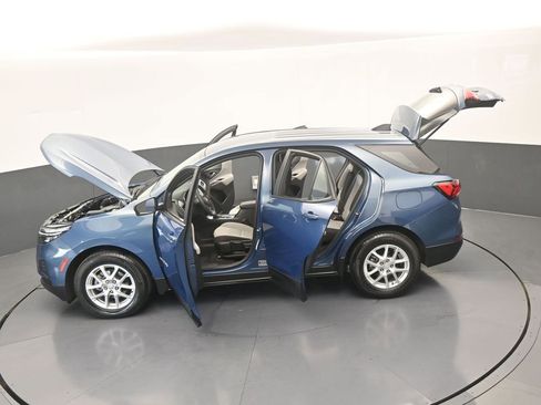 Used 2024 Chevrolet Equinox LS FWD image 59