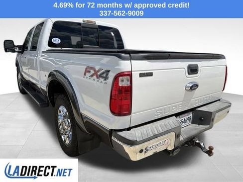Used 2016 Ford F250 Lariat w/ Lariat Ultimate Package AWD/4WD image 4