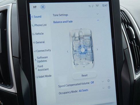 Used 2024 Ford Edge SEL w/ Convenience Package image 40