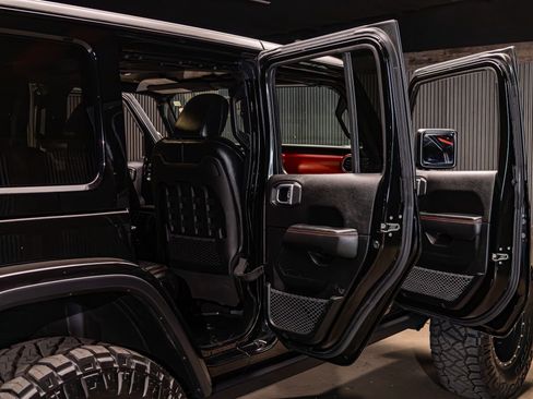 Used 2019 Jeep Wrangler Unlimited Rubicon image 27