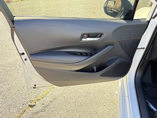 Used 2026 Toyota Corolla SE FWD image 13