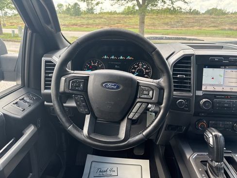 Used 2018 Ford F150 XLT w/ Equipment Group 302A Luxury image 18