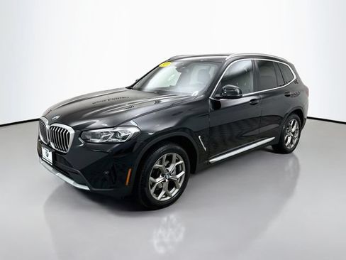 Used 2024 BMW X3 xDrive30i w/ Premium Package w/ZPA AWD/4WD image 3