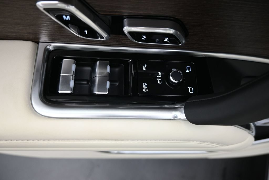 New 2026 Land Rover Range Rover SE AWD/4WD image 24