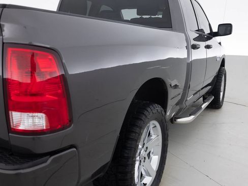 Used 2018 RAM 1500 Express w/ Express Value Package AWD/4WD image 14