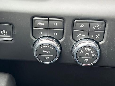 New 2026 GMC Sierra 2500 Denali w/ Denali Reserve Package image 30