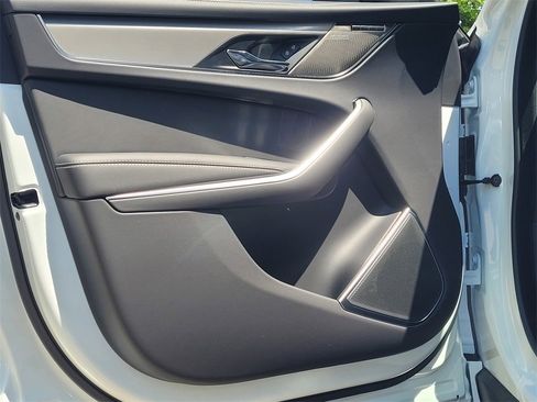 New 2026 Jaguar F-PACE R-Dynamic S image 10