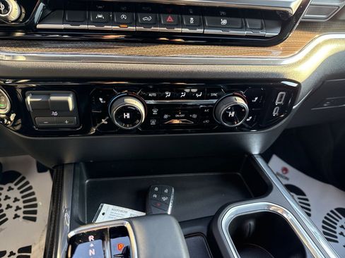 Used 2024 Chevrolet Silverado 1500 RST w/ Redline Edition image 19