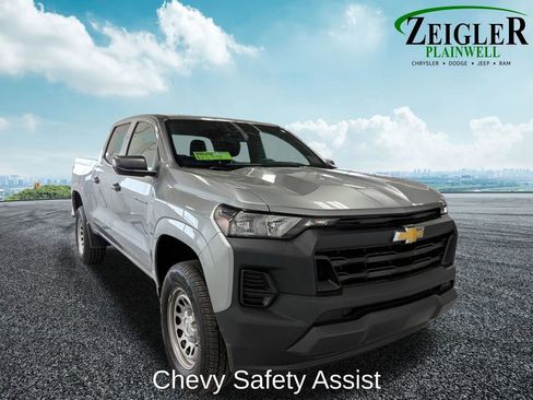 Used 2023 Chevrolet Colorado W/T image 10