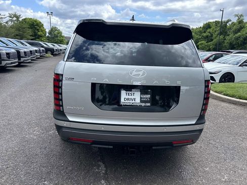 New 2026 Hyundai Palisade SEL Premium FWD image 6