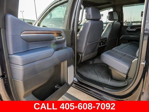 Used 2024 Chevrolet Silverado 1500 High Country w/ High Country Premium Package AWD/4WD image 30