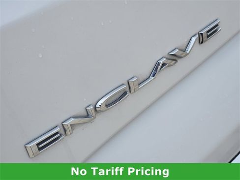 Used 2022 Buick Enclave Essence w/ Sport Touring Edition image 10