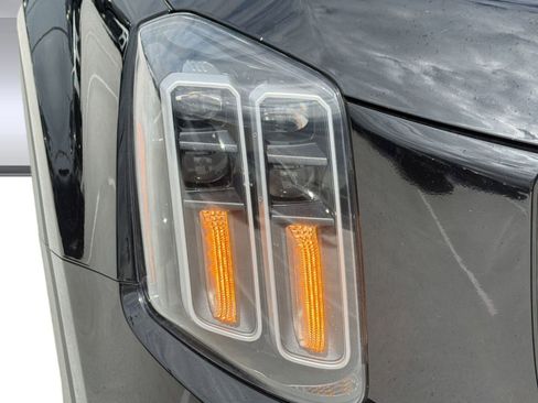 Used 2024 Kia Telluride SX image 19