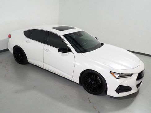 Used 2023 Acura TLX FWD w/Technology Package image 12