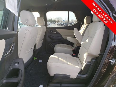 Used 2023 Chevrolet Traverse LT w/ LPO, Floor Liner Package image 27