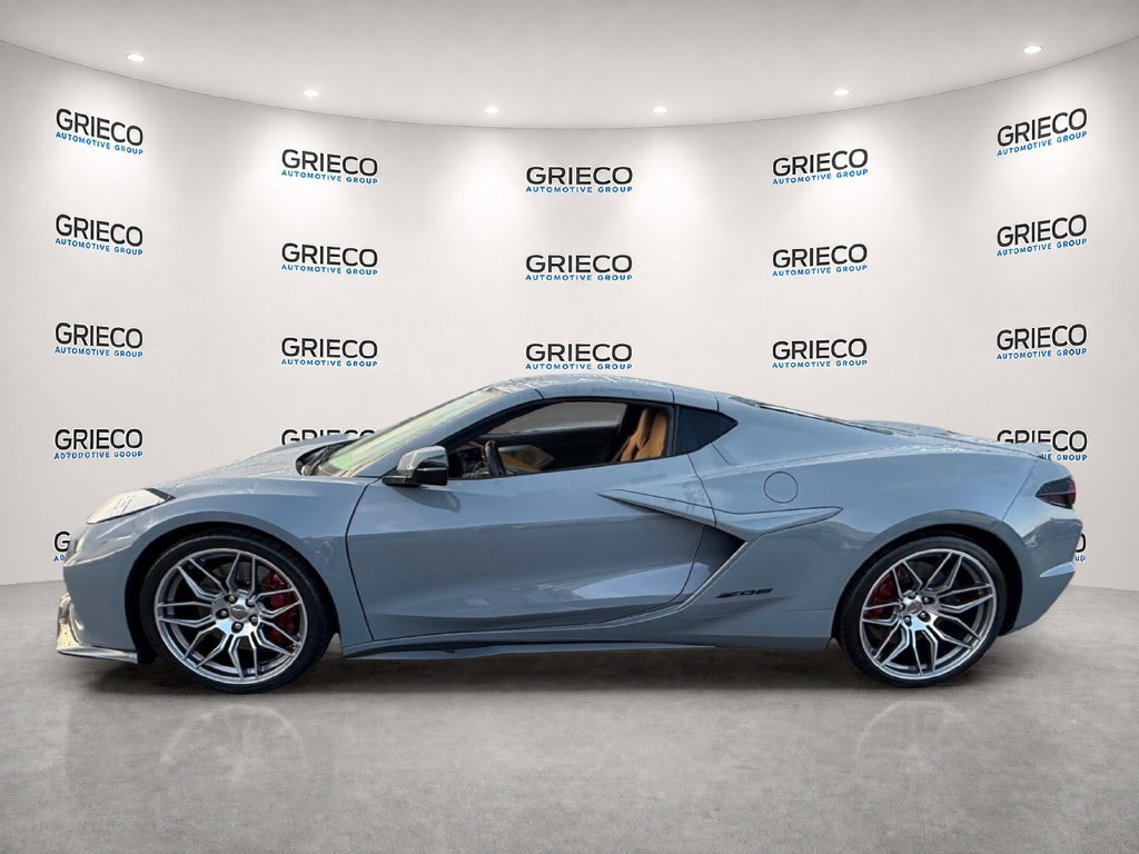 Used 2024 Chevrolet Corvette Z06 RWD image 4