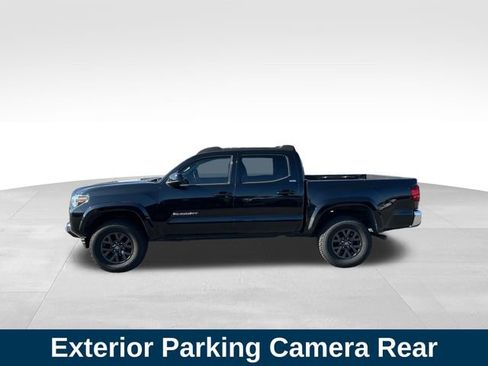 Used 2019 Toyota Tacoma SR5 image 2