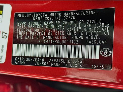 Used 2020 Toyota Camry SE w/ Cold Weather Package image 12