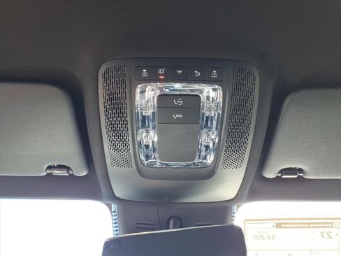 New 2025 Mercedes-Benz GLB 250 4MATIC image 25