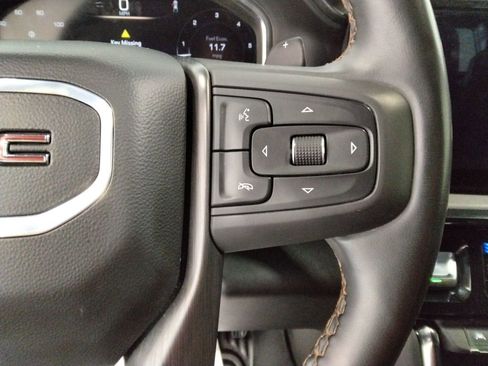 Used 2024 GMC Sierra 1500 AT4 w/ Technology Package image 13