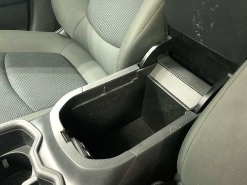 Used 2024 Toyota RAV4 LE FWD image 26