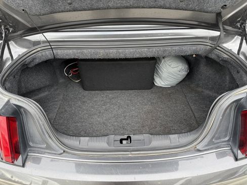 Used 2017 Ford Mustang Premium image 17