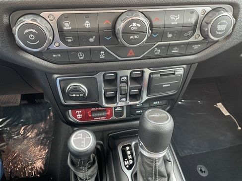 New 2026 Jeep Gladiator Willys image 20