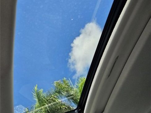 Used 2021 Honda Accord EX-L image 16