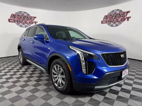 Used 2021 Cadillac XT4 Premium Luxury AWD/4WD image 9