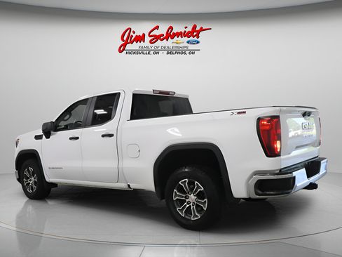 Used 2023 GMC Sierra 1500 Pro w/ Convenience Package AWD/4WD image 4