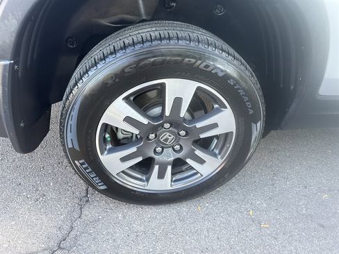 Used 2019 Honda Ridgeline RTL image 22