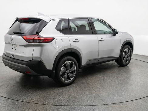 Used 2025 Nissan Rogue SV FWD image 9