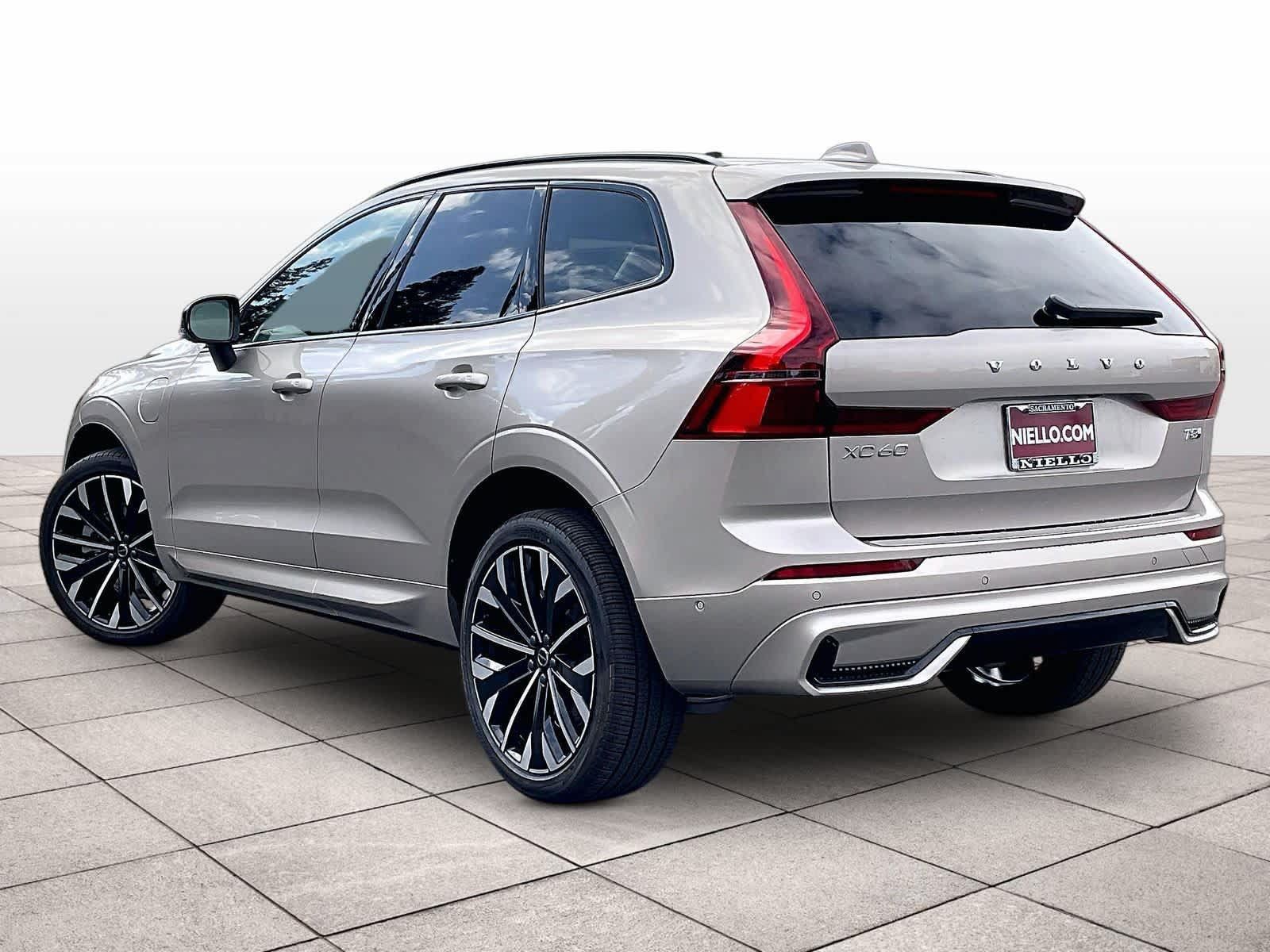 New 2027 Volvo XC60 T8 Ultra AWD/4WD image 3