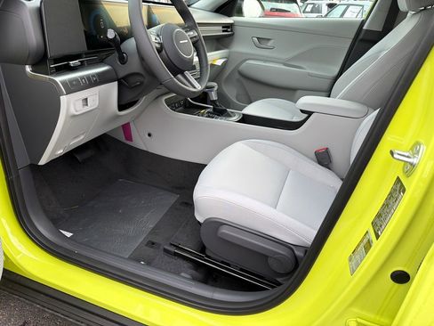 New 2026 Hyundai Kona SEL Sport FWD image 9