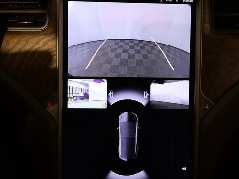 Used 2020 Tesla Model X Long Range image 42