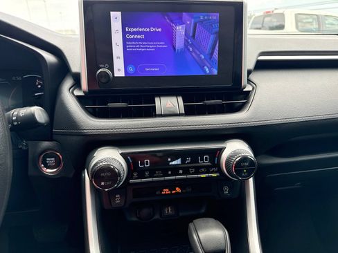 Used 2024 Toyota RAV4 XLE w/ Convenience Package FWD image 14