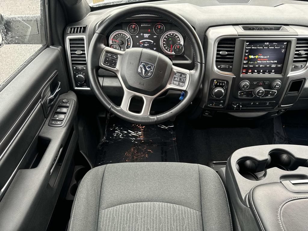 Used 2021 RAM 1500 Warlock w/ Luxury Group AWD/4WD image 13