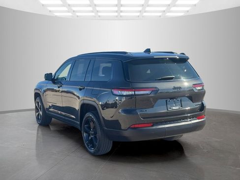 Used 2024 Jeep Grand Cherokee L Limited w/ Luxury Tech Group II AWD/4WD image 5