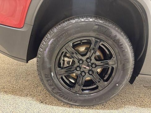 Used 2023 GMC Acadia AT4 w/ Technology Package image 34