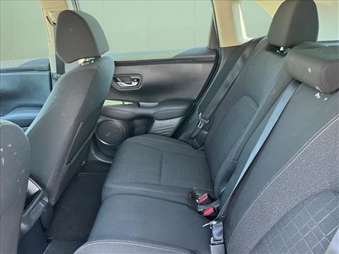 Used 2024 Honda HR-V LX image 10