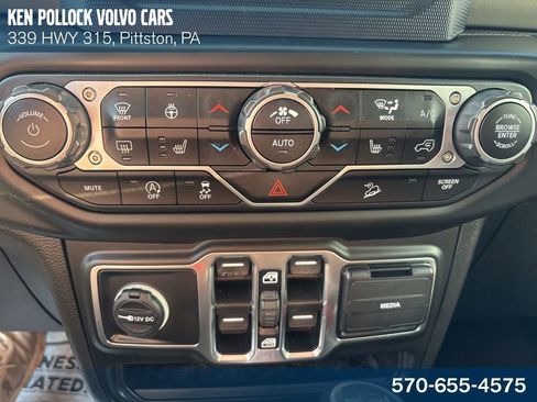 Used 2021 Jeep Wrangler Unlimited Sport AWD/4WD image 22