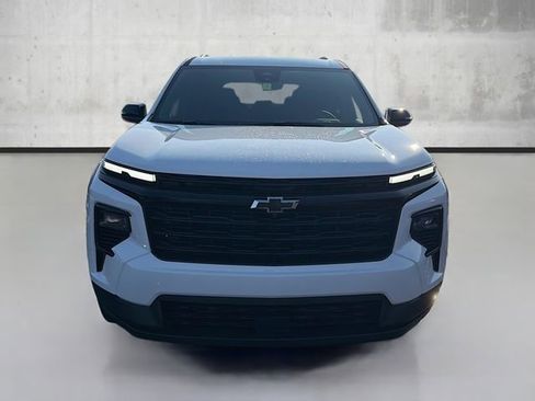 New 2026 Chevrolet Traverse LT w/ Midnight/Sport Edition image 2