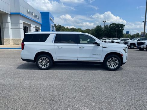 Used 2024 GMC Yukon XL SLT RWD image 7