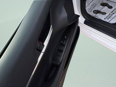 Used 2024 Toyota Camry LE image 22