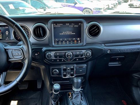 Used 2021 Jeep Wrangler Unlimited Sport image 9